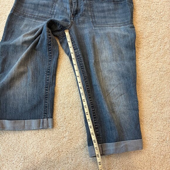 Faded Glory Capri Jeans Faded Cuffed Leg Bottoms - Picture 10 of 10